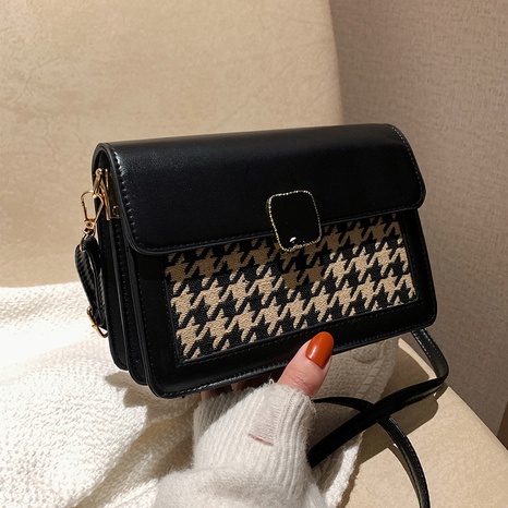 Korean plaid printed autumn and winter one-shoulder messenger small square bag's discount tags