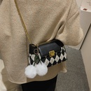 Casual autumn and winter rhombus messenger bagpicture7