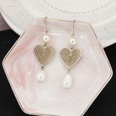 classic temperament heart pearl pendant earrings