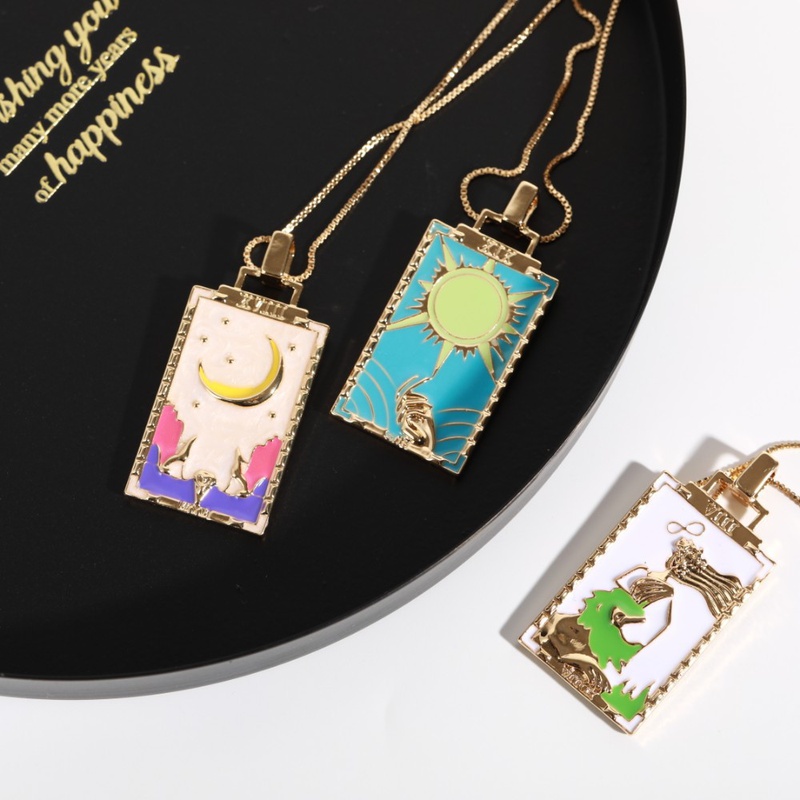 design copper plated 18K gold oil painting pendant necklace