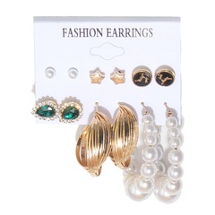 European and American new ladies' earrings retro golden pearl earring 6-piece set