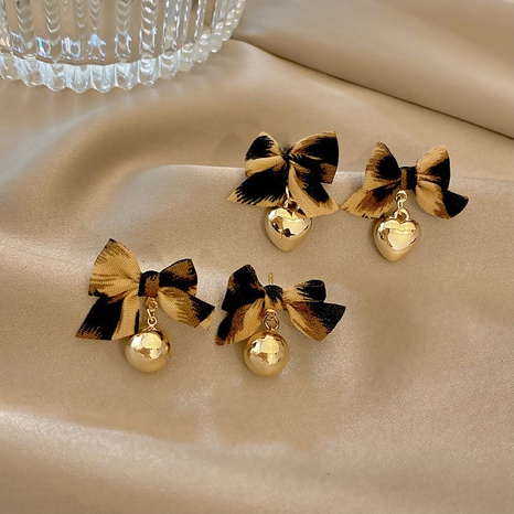 Fashion Leopard Earrings Bow Metal Heart Earrings Autumn and Winter Earrings's discount tags