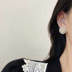 Temperament and personality petal earrings luxury earrings