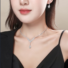 Women's Fashion V-shaped Water Drop Pendent Necklace Earrings Set