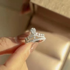 new crown ring European and American creative micro-studded engagement ring