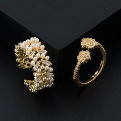 European and American fashion trend gold-plated copper micro-inlaid zircon flower ring