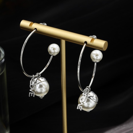 Light luxury niche LOVE letter pearl earrings's discount tags