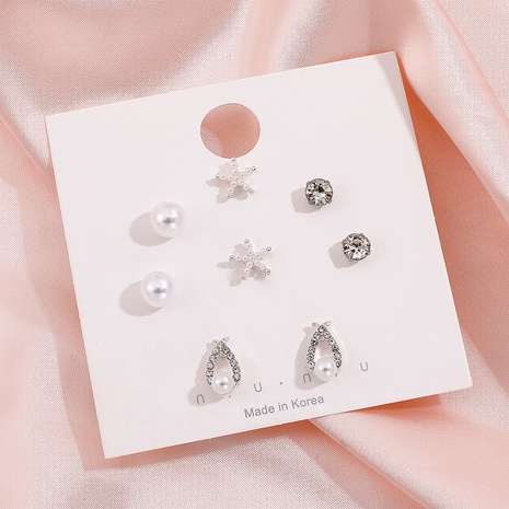 cute women's earrings set fashion alloy diamond earrings's discount tags