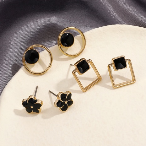 European and American style black gold geometric stud earrings set's discount tags