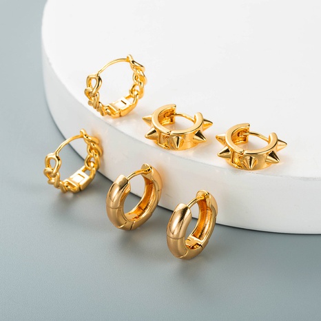 Boucles d'oreilles en plaqué or en cuivre pur brillant à rivets géométriques à la mode's discount tags
