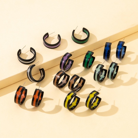 nouvelles boucles d'oreilles lumineuses créatives en forme de C de dessin animé simple's discount tags