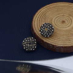 Classic French fashion copper zircon round stud earrings