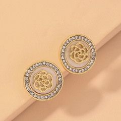 camellia diamond round earrings