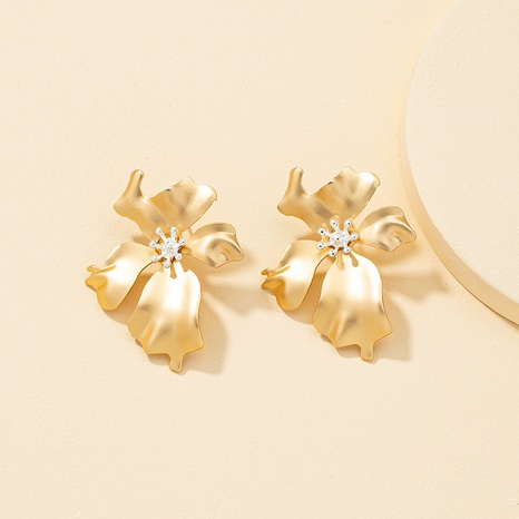 Metal flower earrings wholesale's discount tags
