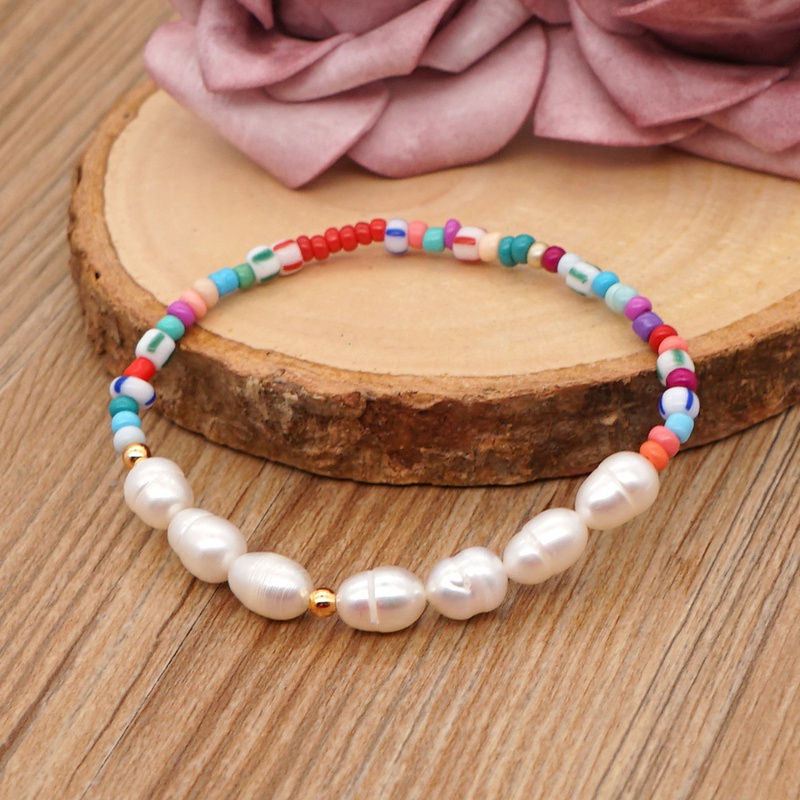 Simple bohemian style freshwater pearl beaded bracelet