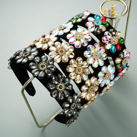 serre-tête baroque en velours de verre coloré incrusté de diamants's discount tags