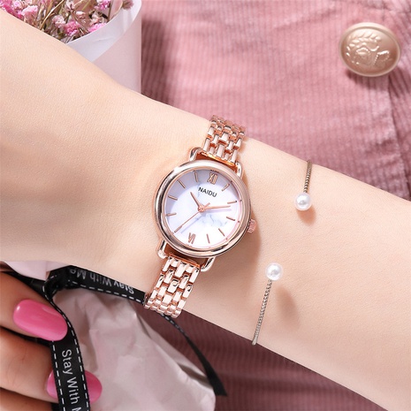 Fashion simple chain quartz watch's discount tags