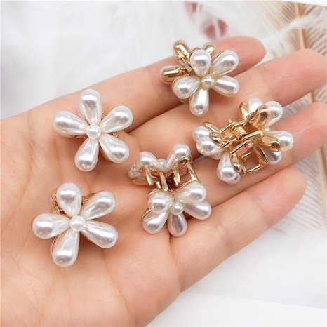 Koreanische Mode Perle Blume Haarnadel's discount tags