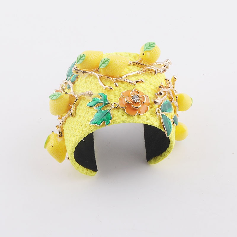 Fashion Baroque lemon geometric bracelet