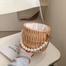 Fashion straw woven pearl shoulder messenger portable bagpicture54