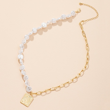 collier de perles pendentif portrait de mode's discount tags