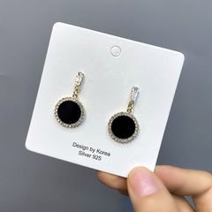 Korean diamond-studded heart earrings