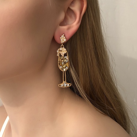 fashion goblet creative diamond earrings's discount tags