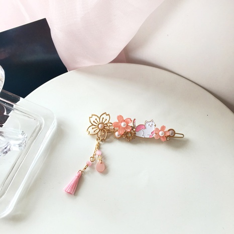 Mode rosa Blume Quaste Kitty Haarnadel's discount tags