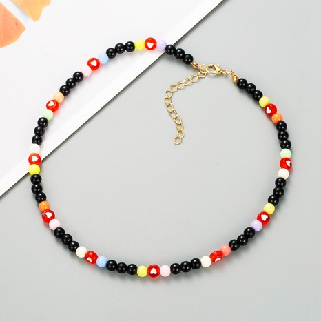Modefarbene herzförmige handgefertigte Perlenkette im Großhandel's discount tags