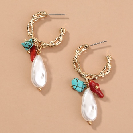 Fashion geometric C-shaped metal earrings wholesale's discount tags