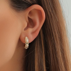 Fashion geometric rhinestone pearl semicircular copper earrings wholesale