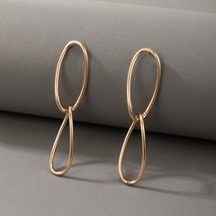new simple gold interlocking earrings