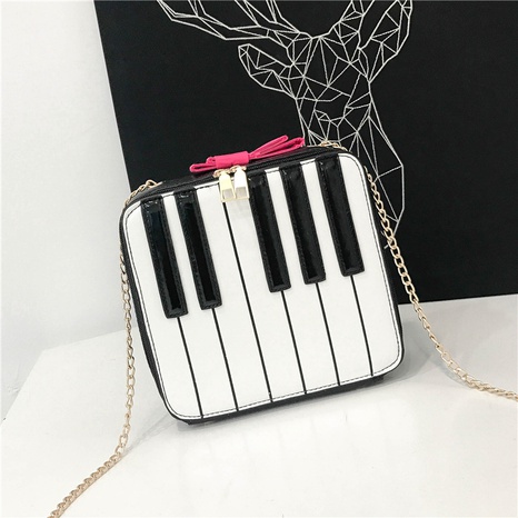 Petit sac carré de clé de piano coréen's discount tags