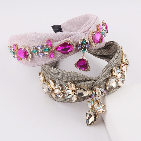 Neues, mit Diamanten besetztes Edelstein-Stirnband im Modestil's discount tags