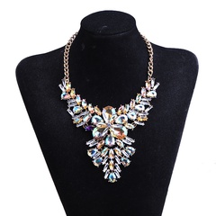 Fashion flower rhinestone alloy necklace wholesale