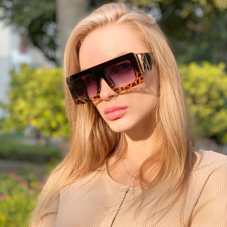 koreanische Mode neue bedruckte Rahmen Sonnenbrille's discount tags