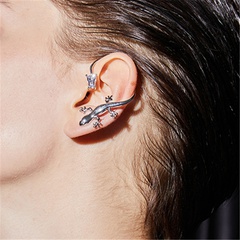 Funny fashion new style animal gecko earrings