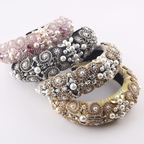diadema de perlas de color barroco con tachuelas de diamantes y esponja's discount tags