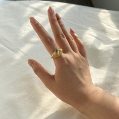 retro croissant stainless steel ring