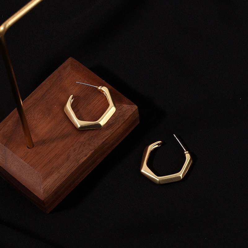 wholesale Korean irregular golden metal earrings