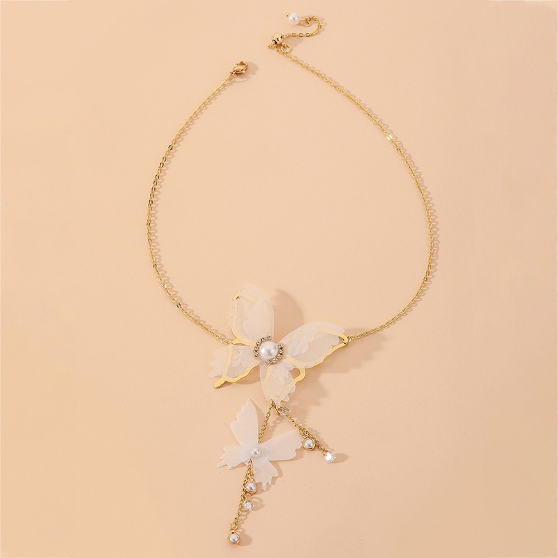 fashion style new pearl diamond butterfly pendant necklace