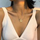 Retro simple geometric flower necklacepicture14