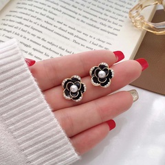 retro black oil drop pearl camellia earrings