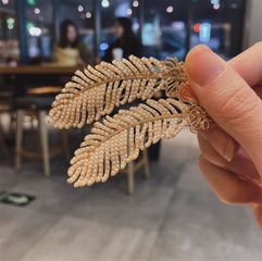 Korean style banana leaf imitation pearl hairpin