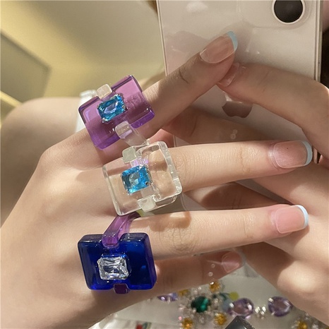 anillo de acrílico de piedras preciosas de inserción cuadrada geométrica de color caramelo de moda's discount tags