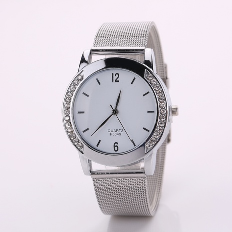 Simple diamond-studded mesh strap wrist watch's discount tags