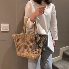fashion large-capacity bow hollow straw woven bag