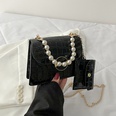 Korean fashion rhombus pearl portable messenger bagpicture38