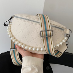 trendy pearl chain shoulder messenger chest bag