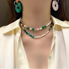 retro emerald natural stone pearl mixed stitching necklace